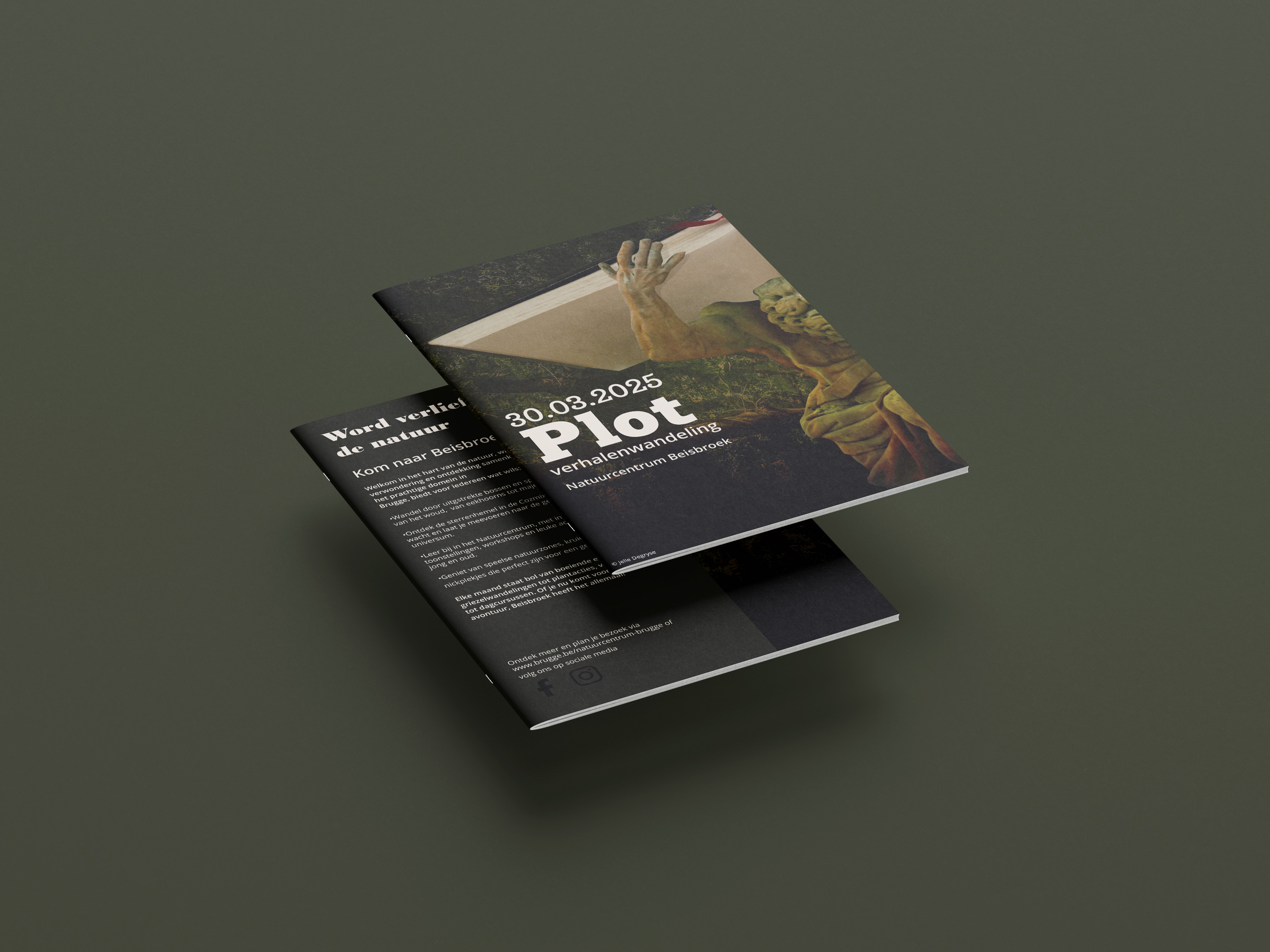 plot brochure dicht